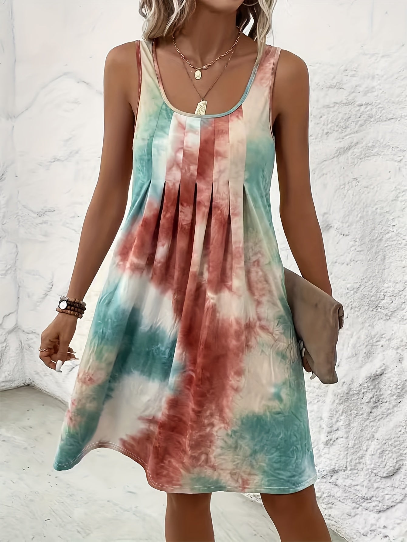 Plus Size Dames Casual Mouwloze Tie-Dye Print Jurk - Levendig Paars & Blauw Willekeurig Patroon, Losse Pasvorm Ronde Hals Potloodrok, Wasbare Zomerjurk, Vlottende Stof Gown